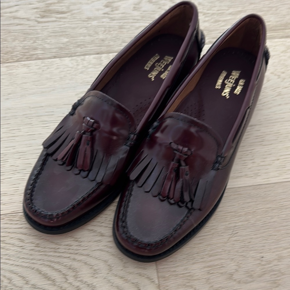 Men’s Bass Burgundy Tassel Loafers